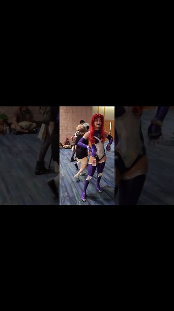 Starfire Teen Titans Cosplay Metrocon