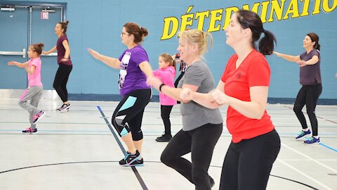 La première édition du Zumbathon de l’École Jésus-Marie récolte 500 $