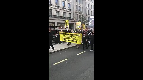 Ian Miles Cheong London is waking up
