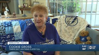 Lightning Super Fan Cookie Gross