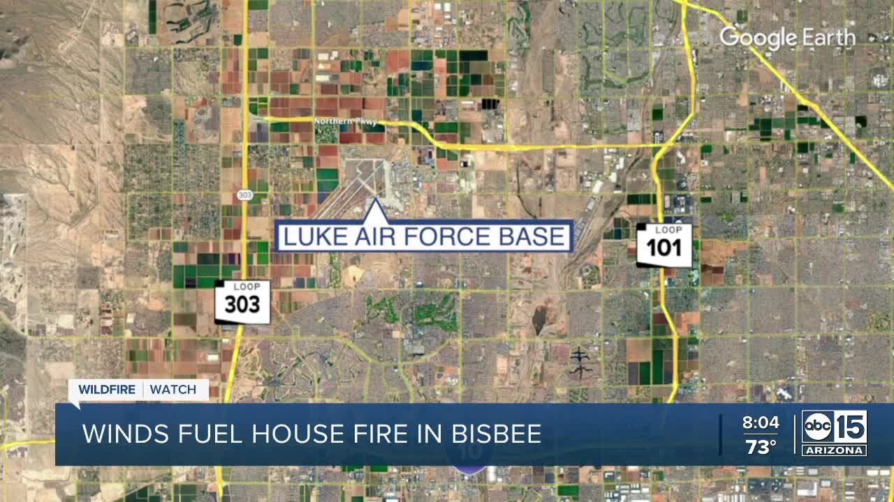 Man killed at Luke Air Force Base after driving through security checkpoint