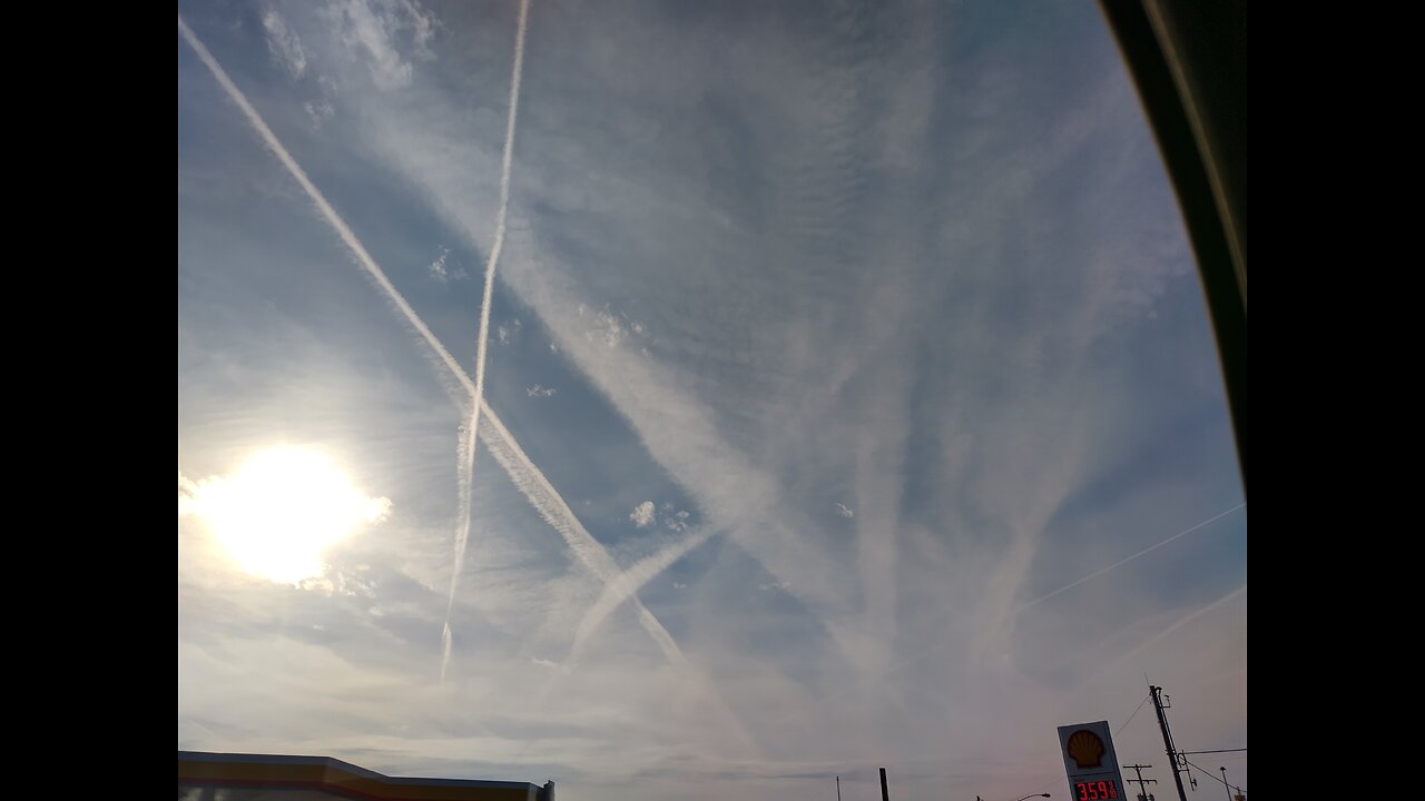 Amazing Aerosol / Chemtrail Footage!