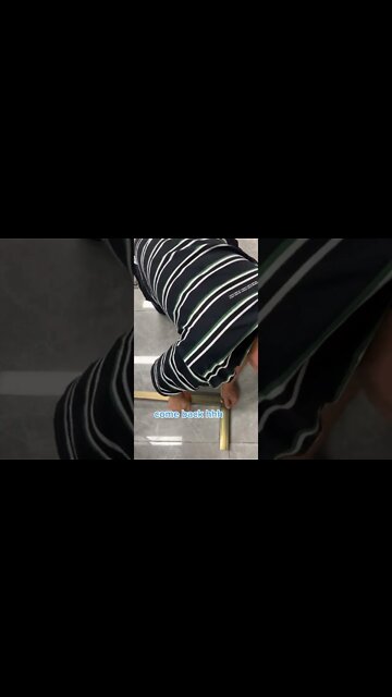 #shorts #2022 funny,prank,funjokes,dad jokes,funny memes,funny video,fun,laughing,funny animal,knock