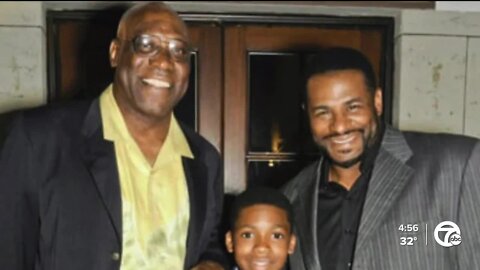 NFL great giving back to the Motor City