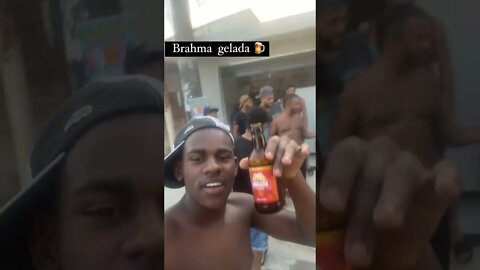 PITBULL TA NA PISTA BRAHMA GELADA EM PLENA SEGUNDA FEIRA NADA PRA FAZER [ MEME ] VIRAL !! TOP VAMO !