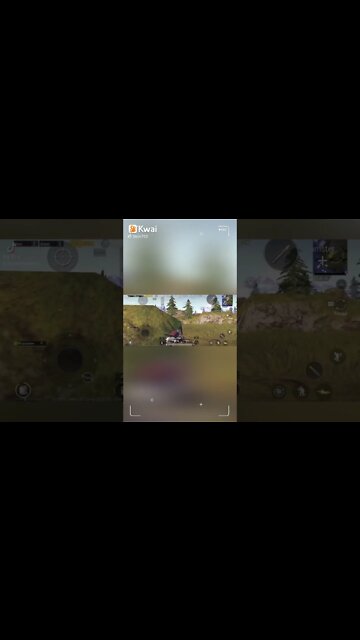 Vou me vingar! Zé cobrinha na área.