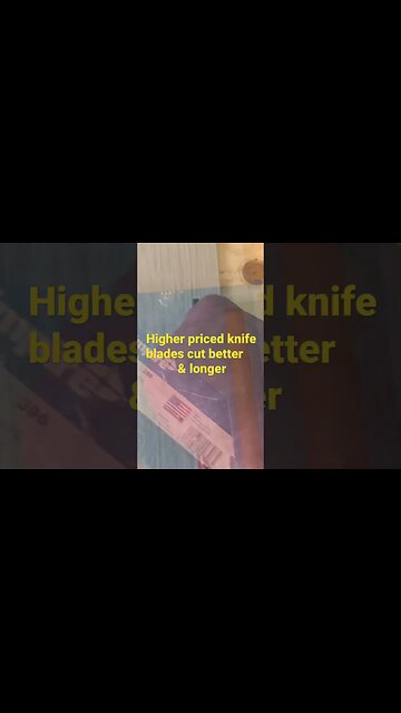 Cutting Vinyl Plank #vinylplankflooring #vinyl #bubba