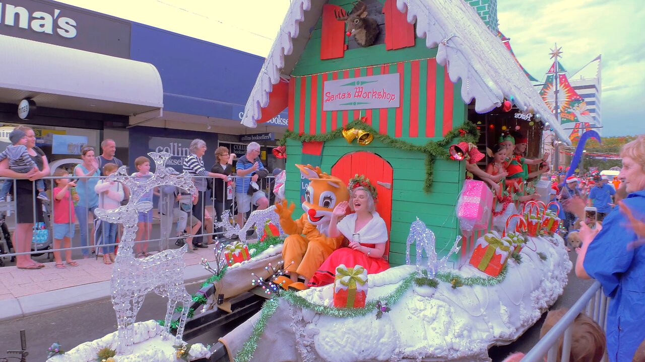 Magic Christmas Pageant Bunbury Street Parade Santa Clause Australia