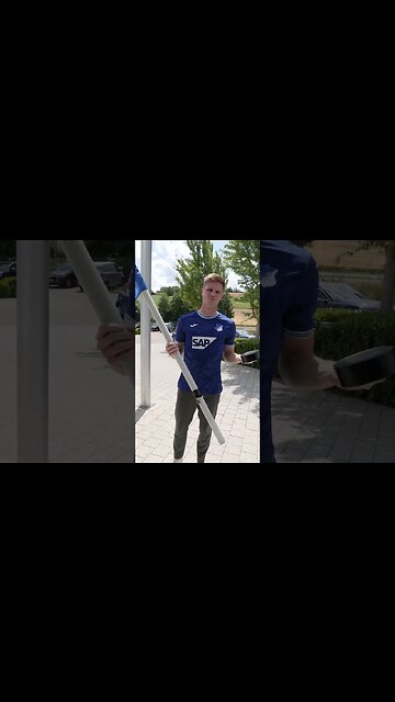 O melhor anúncio de contratação até agora: Hoffenheim confirmando a contratação de Marius Bülter. 🤣🚩