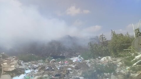 SOUTH AFRICA - Durban - Msunduzi landfill site on fire (Videos) (CZ2)