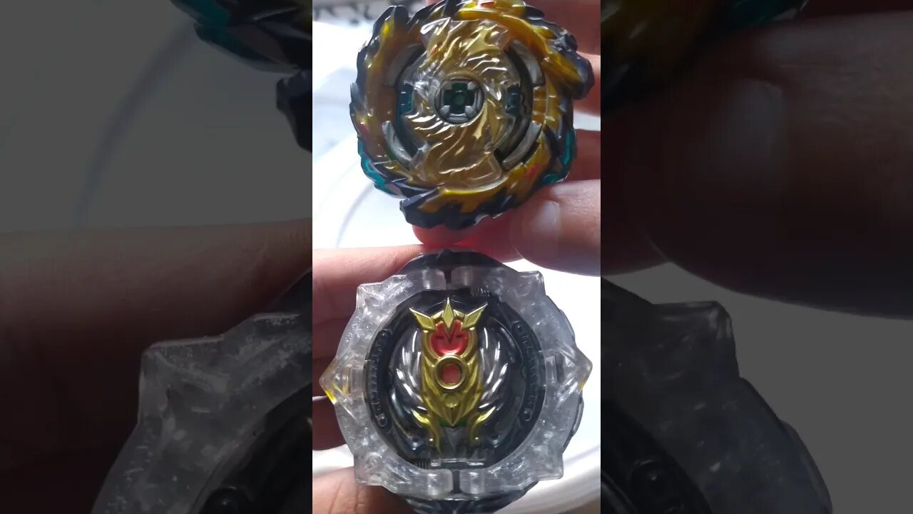 fafnir brincou hahaha #batalhadebeyblade #beyblade #beybladeburst