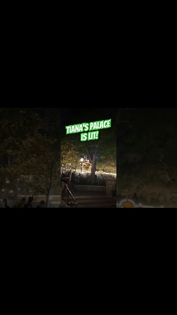 Tiana’s Palace is lit! #disneyland #tianaspalace #tiana #neworleanssquare #almostthere