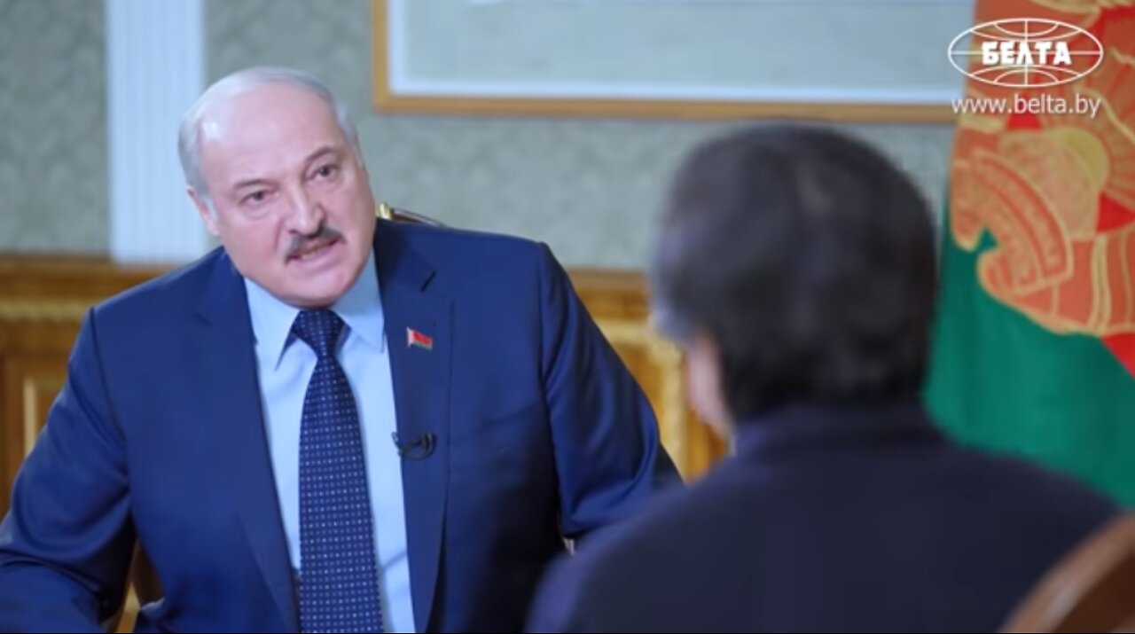 Lukashenko: Putin offered Zelensky an absolutely acceptable option for contracts