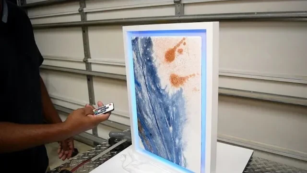 How to make a modern picture frame and epoxy art