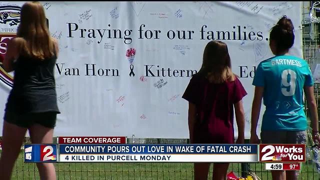 Community pours out love in wake of fatal crash