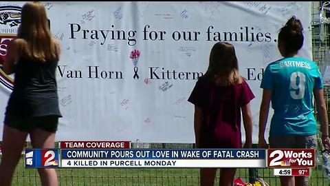 Community pours out love in wake of fatal crash