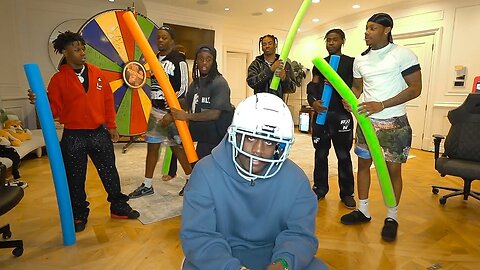 Kai Cenat & Lil Yachty Play Extreme Noodle Hitting Game...😂