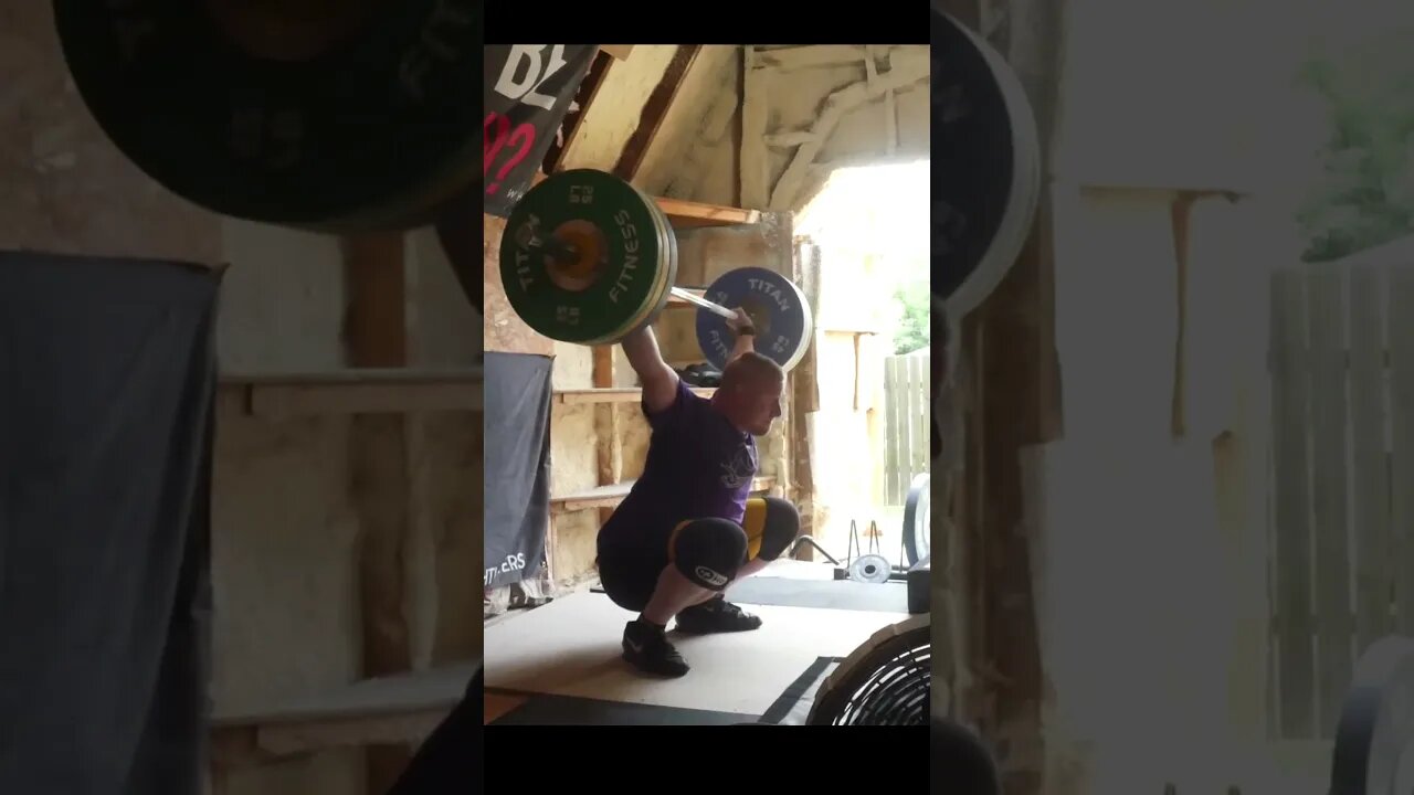 116 kg / 256 lb - Snatch