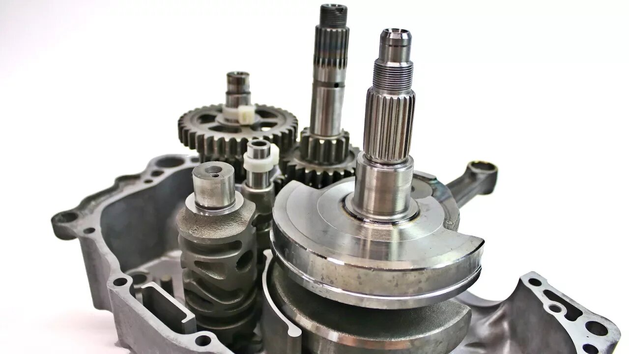 Incredible View Inside a Four Stroke Engine