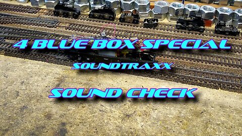 Soundtraxx Decoder in Athearn Blue Box F7