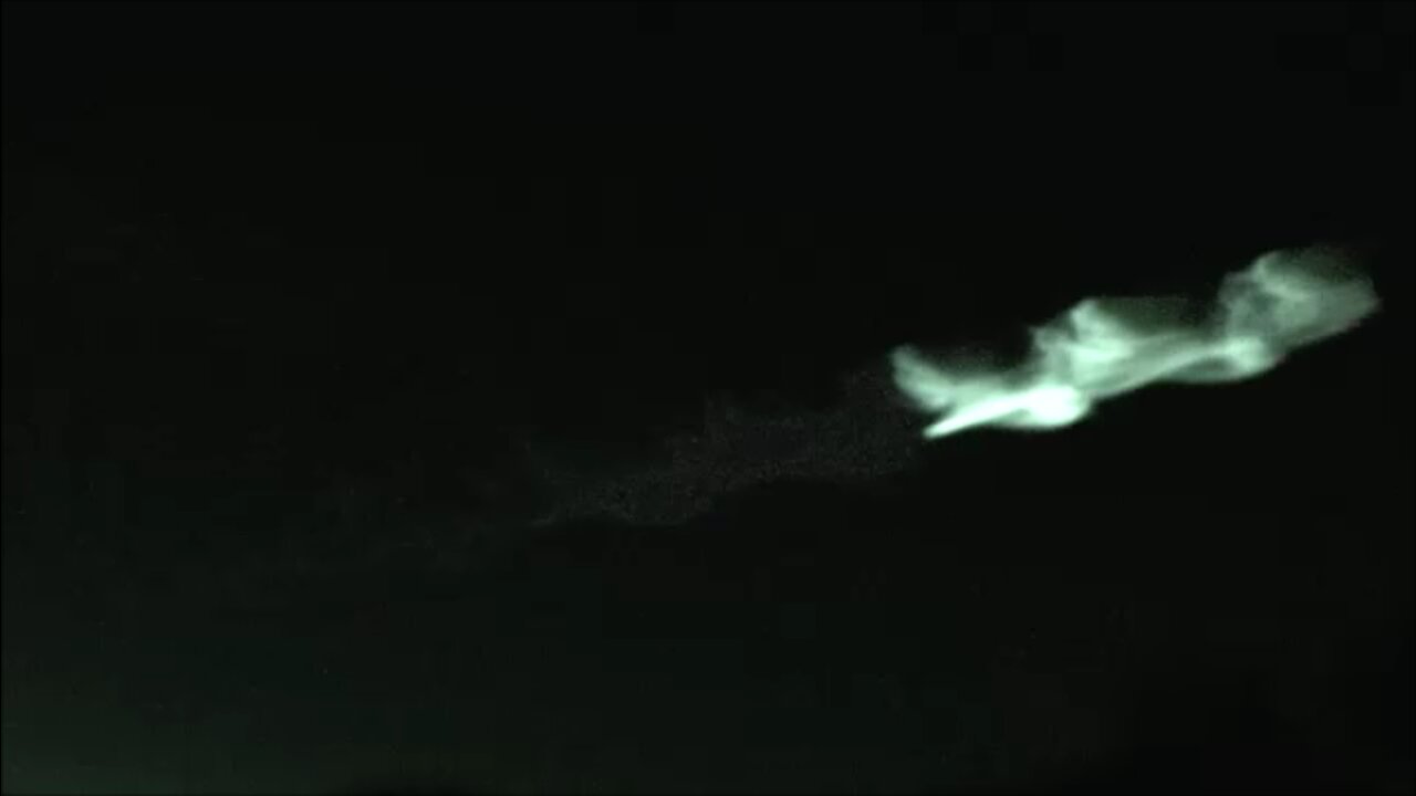 Barbell UFO ET Drones Over Adelaide - 21, 22 February 2022