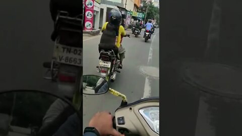 Dog வந்த Love பாருங்க