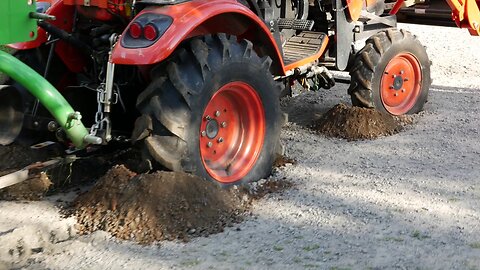 Swedish Redneck Tractor Pulling