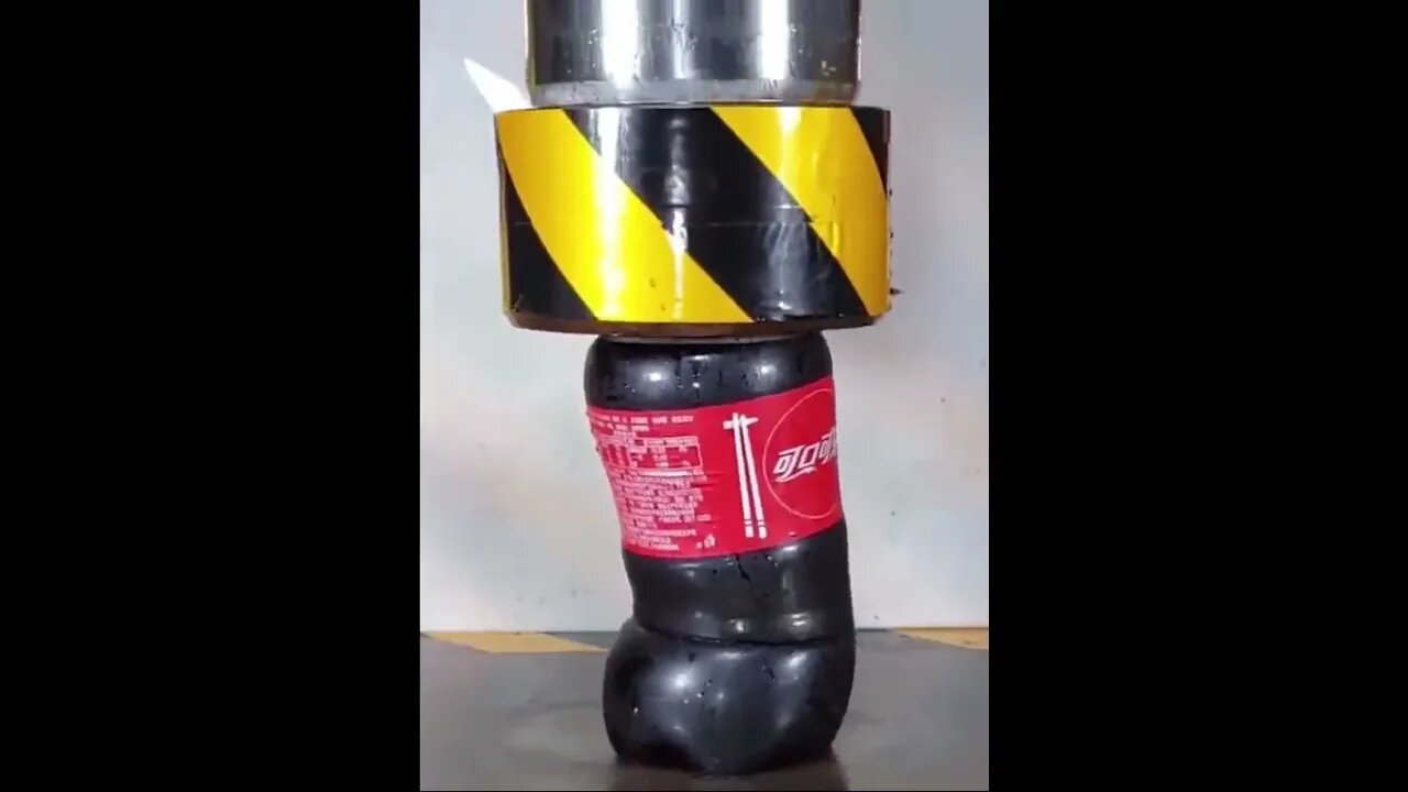 Hydraulic press VS world