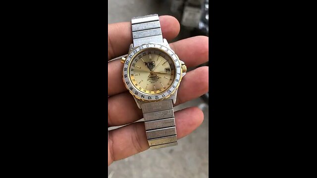 Tag heuer quartz swiss made watch