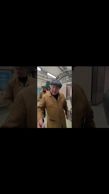 on my way to pitzhanger Manor and Gallery #robot