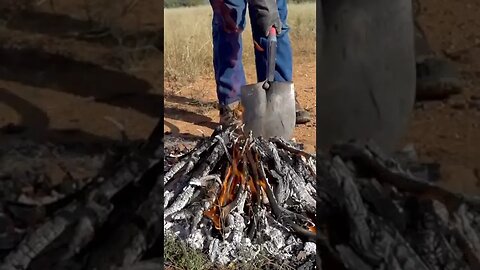 Firing pottery “en plein air”