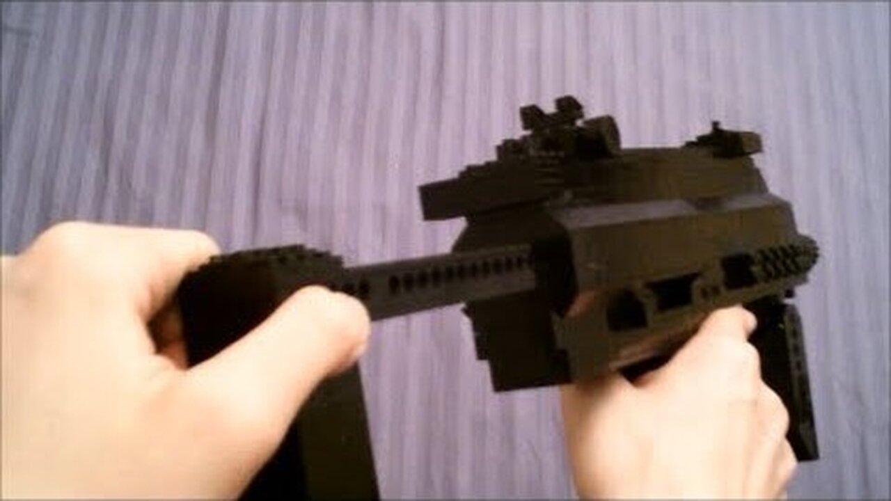 Call Of Duty: MW3: LEGO MP7 HAMR