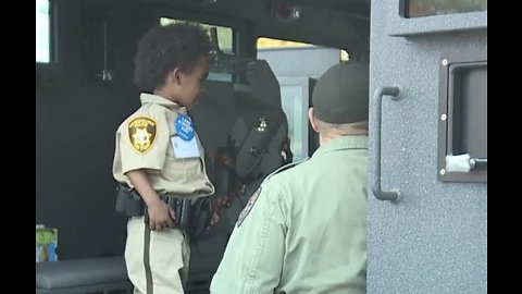 4-year-old boy gets to be part of LVMPD for the day