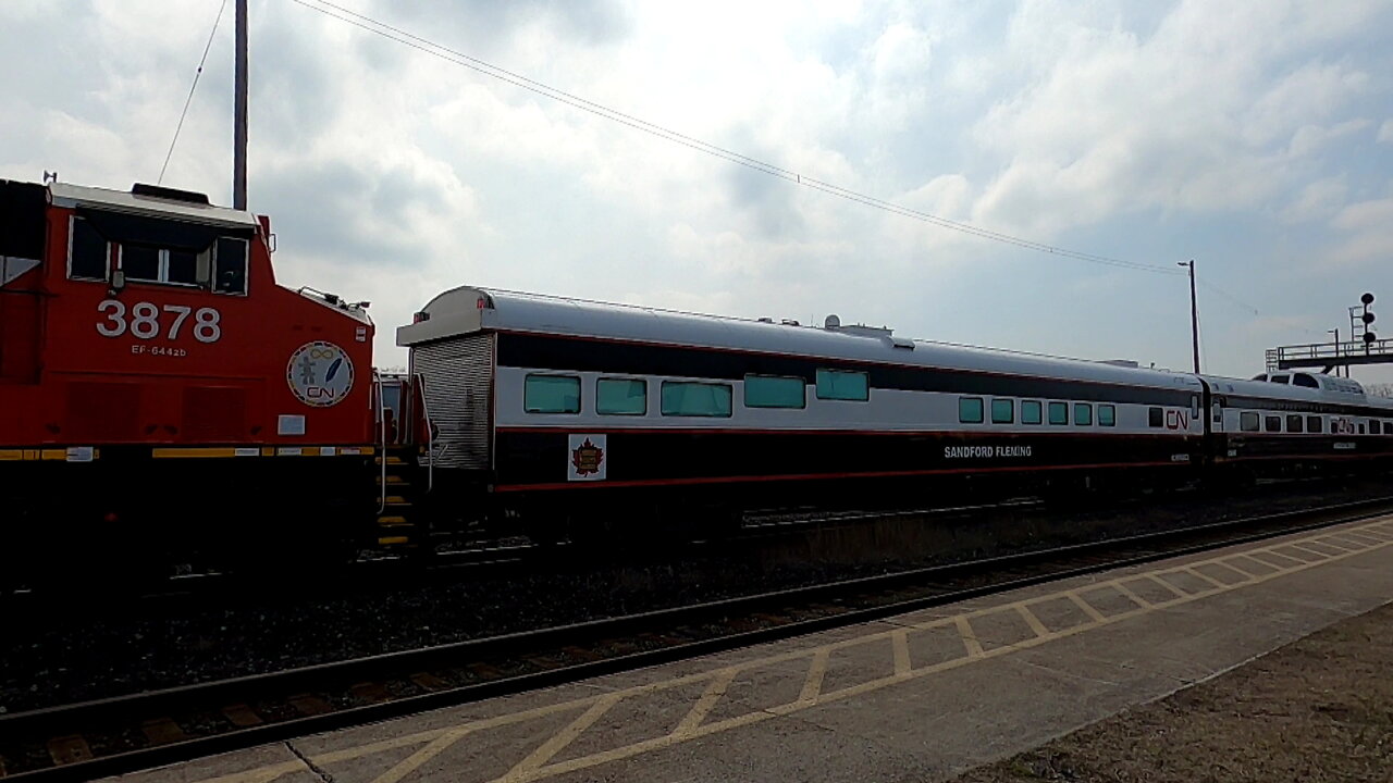 Intermodal Train CN 148 With Executive Passenger Cars April 05 2022