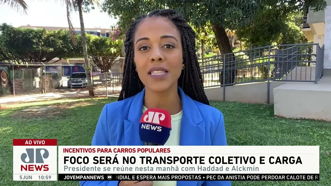 Incentivos para carros populares terão foco no transporte coletivo e de carga