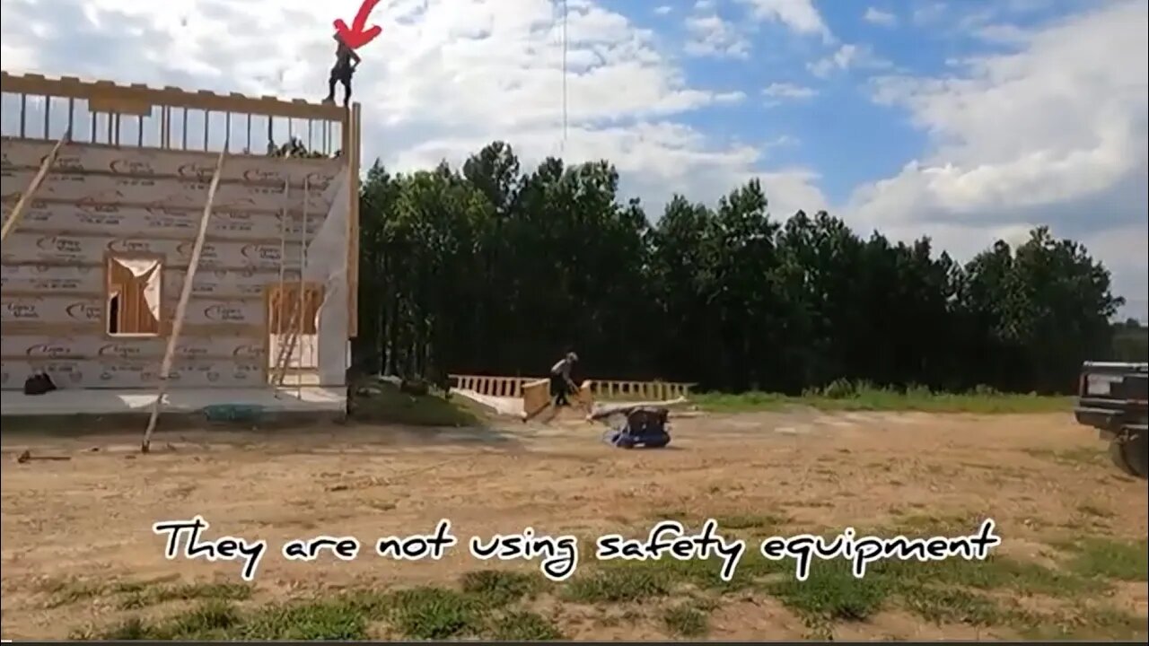 Unbelievable! Amish Rafters Defy Gravity Without Safety Gear #hedgehogshomestead