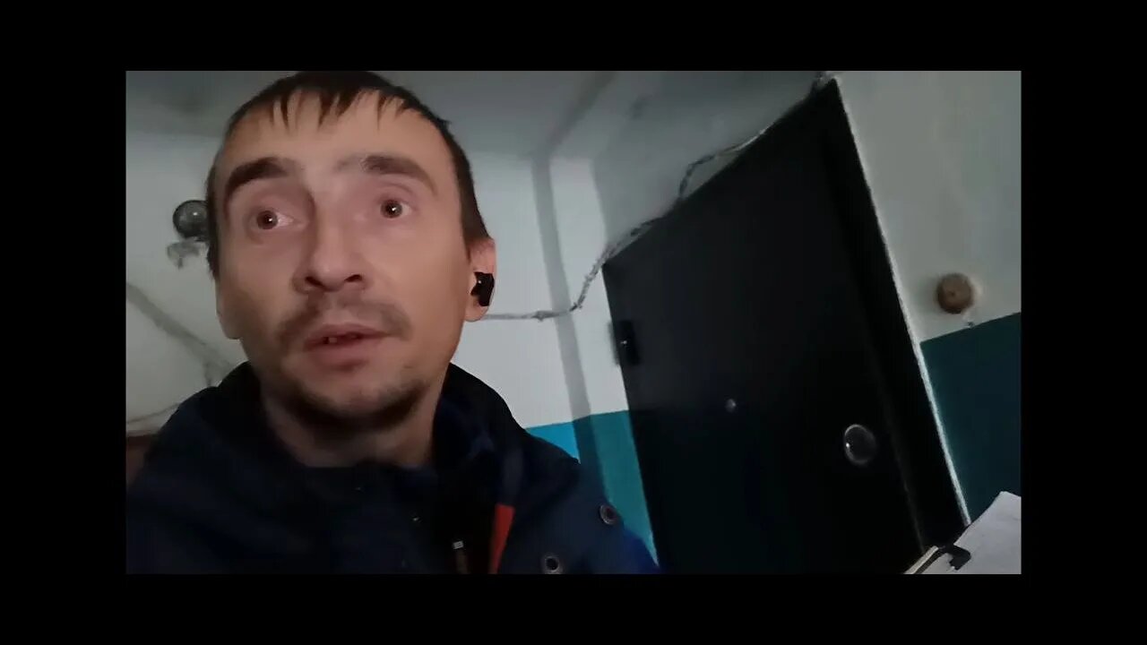 Снова шастают всякие по квартирам без полномочий...