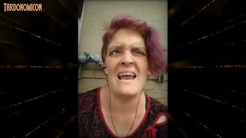 2022 06 04 4 my aunt is taking pro tips from my father but smiling picture is not the argument y