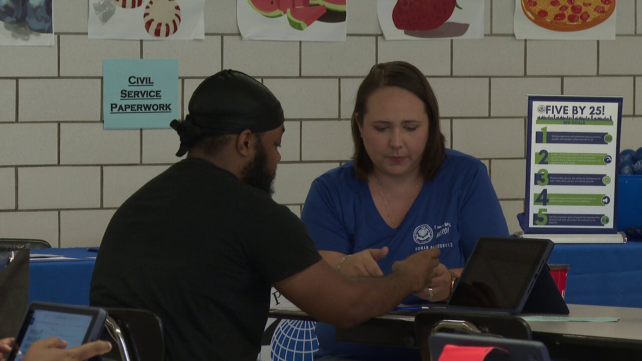 Buffalo City School District hosts "walk-in" interviews to address bus aide shortage