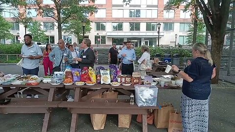 The DIDNYC Potluck inside Roosevelt Park VittoriaNYC 8/23/23 NewellNYC