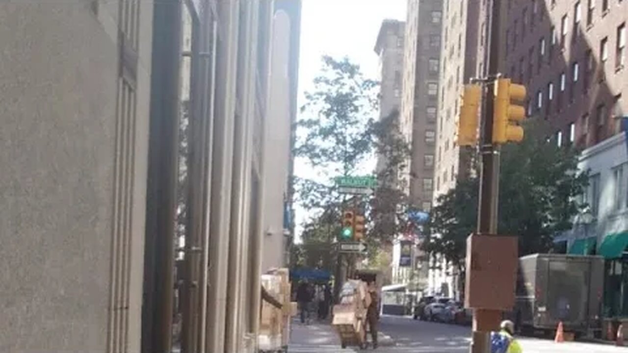 Huluween Dragstravaganza Promo! 🎃👾🐙🦚🐇🐰