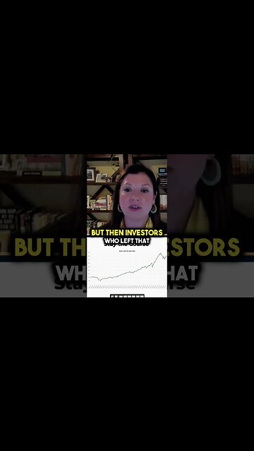 Should you hold stock or buy and sell them regularly? #shorts #buyandhold #S&P500
