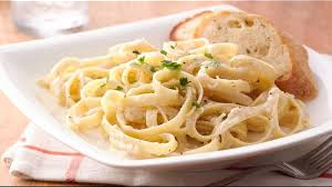 How Do you Make Alfredo Sauce From Scratch