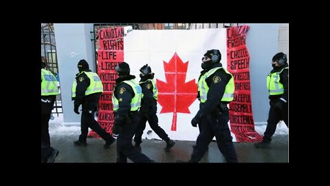 MAJOR PRO-LOCKDOWN protest swoops Canada THOUSANDS of People are out in the streets