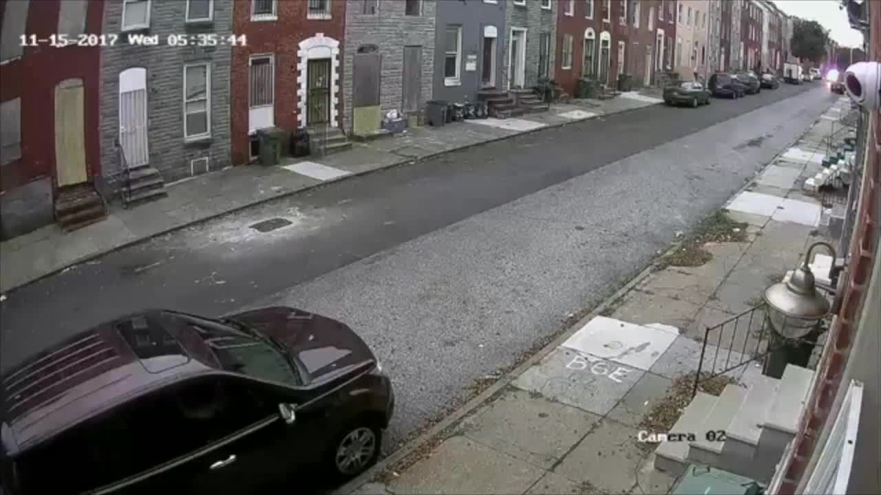 Cutdown of video released by Baltimore Police showing Detective Suiter's last moments