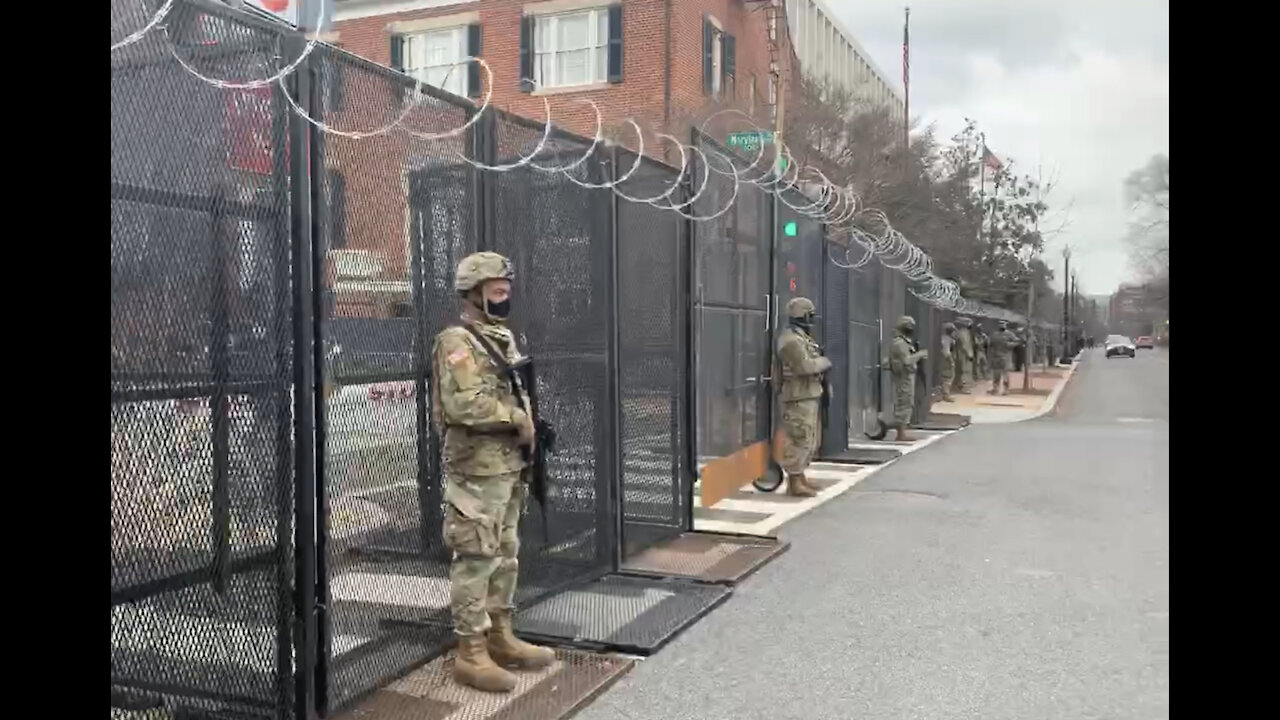 DC Police and National Guards - Supping up!