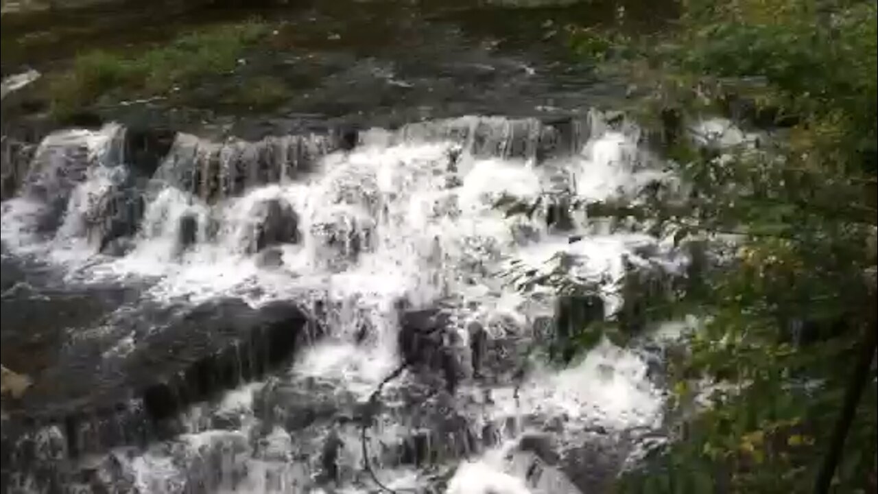 Little waterfall at Burgess Falls SP