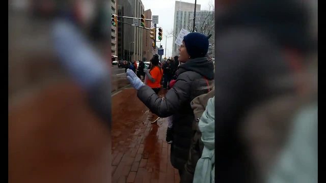 Armed man shows up at anti-gun violence rally at the Statehouse