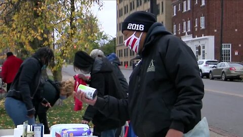 Healing Hub of NY distributes food, other necessities to those in need