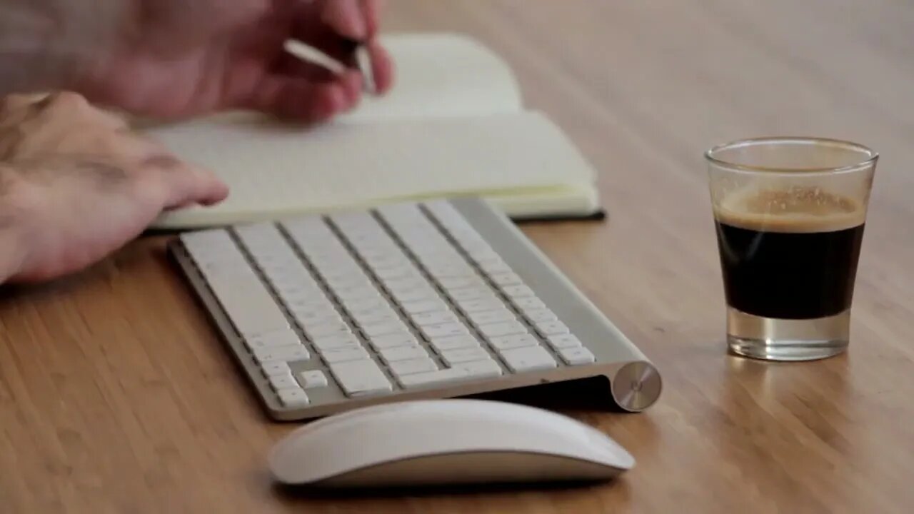 VÍDEO SEM DIREITOS AUTORAIS: Teclado, Mãos, Escrita, Computador, Rato, Digitando,